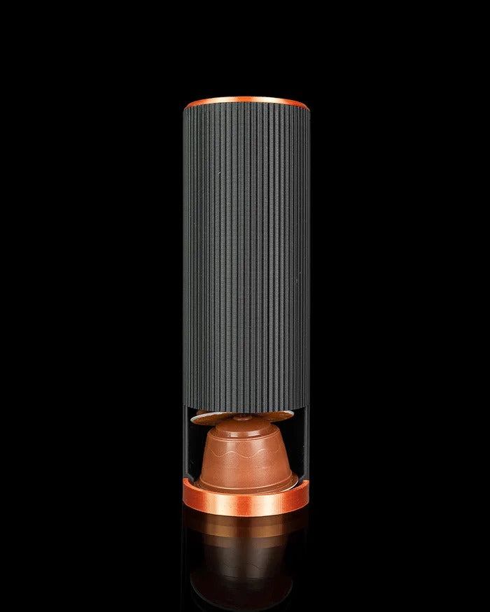 Dispenser Verticale per Capsule Caffè – Design Minimalista 3D