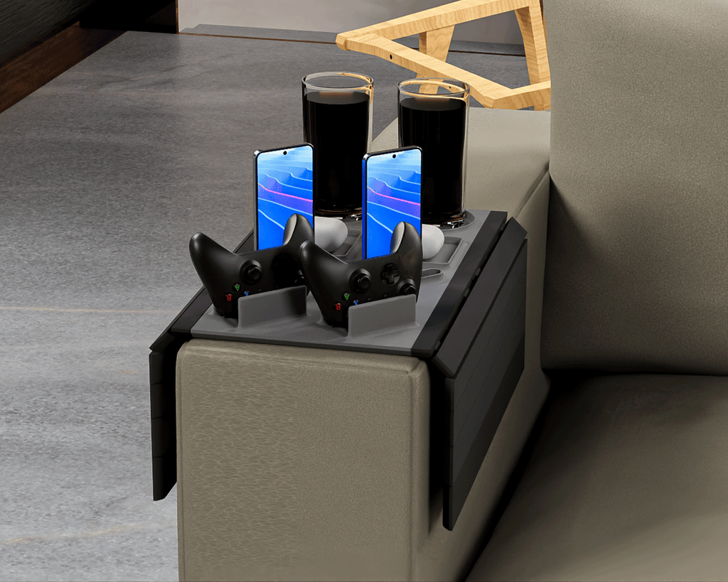 Organizzatore Doppio per Bracciolo del Divano Gaming – Porta Controller, Smartphone e Bicchieri | Stampato in 3