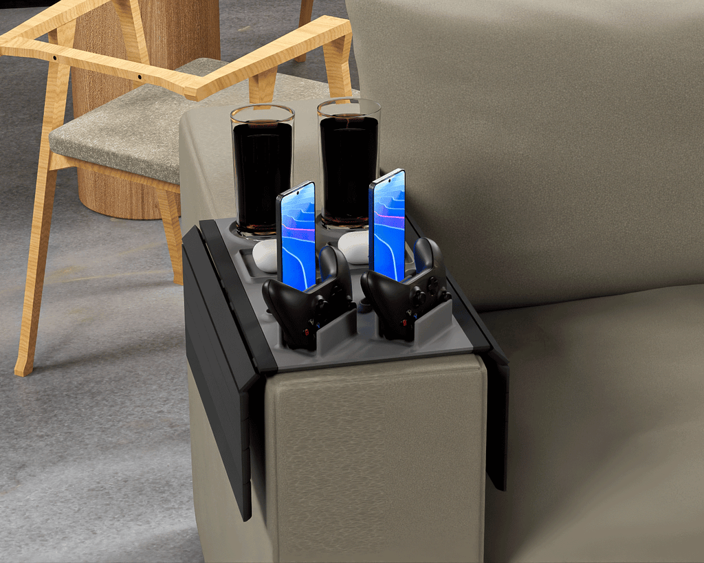 Organizzatore Doppio per Bracciolo del Divano Gaming – Porta Controller, Smartphone e Bicchieri | Stampato in 3