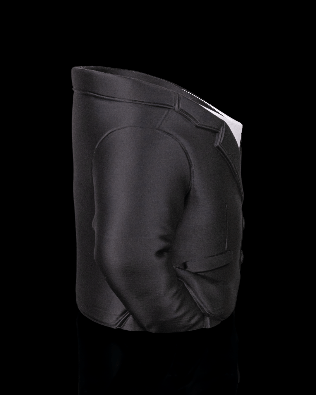 Porta Lattina Elegante con Abito – Supporto per Lattine 330 ml Stampato in 3D | Design Business