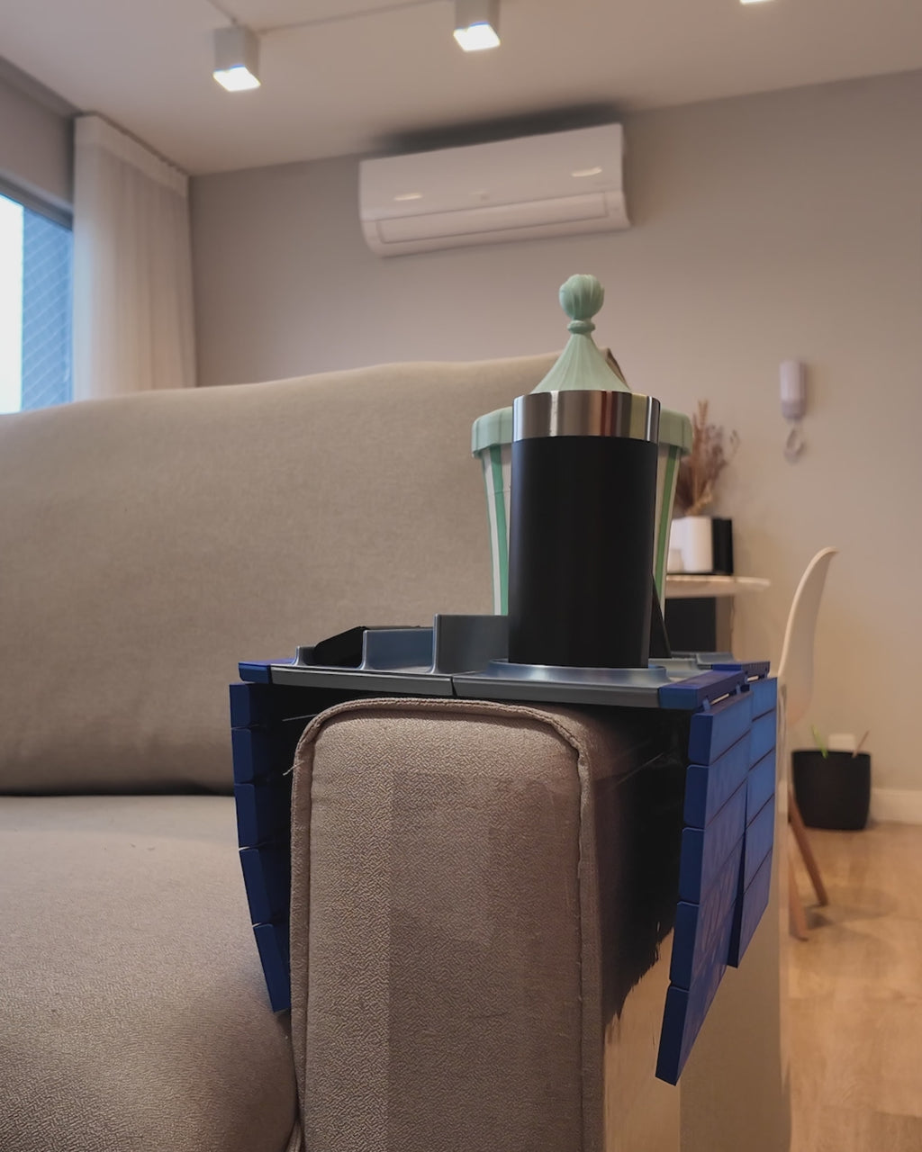 Organizzatore per Bracciolo del Divano con Porta Bicchiere e Porta Smartphone